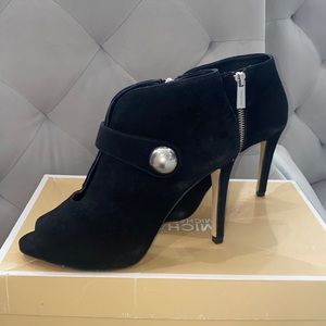 MICHAEL Michael Kors Open Toe Ankle Booties